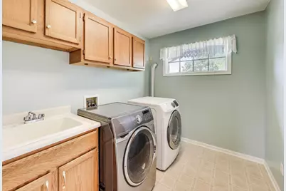 9935 Ashwood Lane, Munster, IN 46321 - Photo 38