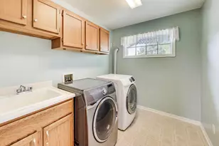 9935 Ashwood Ln, Munster, IN 46321 - Photo 38