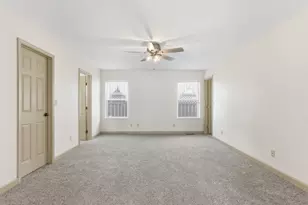 214 Abington St, Valparaiso, IN 46385 - Photo 12