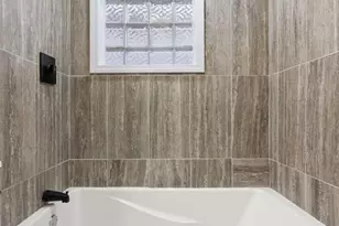 1231 Lakeview Ave, Whiting, IN 46394 - Photo 8