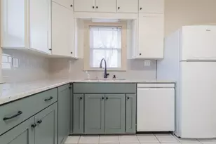 1013 Merrillville Rd, Crown Point, IN 46307 - Photo 12