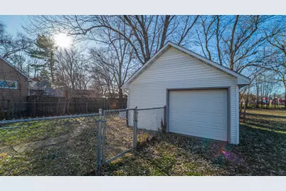 1013 Merrillville Road, Crown Point, IN 46307 - Photo 36