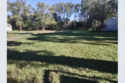 4000 W 51st Avenue, Griffith, IN 46319 - Photo 2