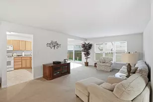 1148 Timberwood Ln, Schererville, IN 46375 - Photo 6