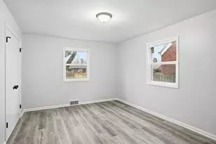 4800 Adams St, Gary, IN 46408 - Photo 10