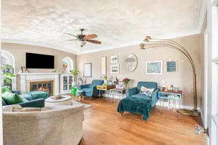 453 Chestnut St, Valparaiso, IN 46385 - Photo 8