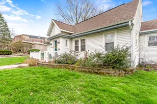 453 Chestnut St, Valparaiso, IN 46385 - Photo 4