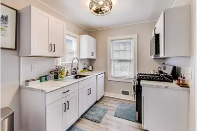 453 Chestnut Street, Valparaiso, IN 46385 - Photo 8