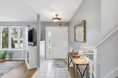 2417 Canterbury Place, Schererville, IN 46375 - Photo 4