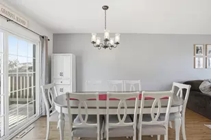 2417 Canterbury Pl, Schererville, IN 46375 - Photo 8