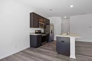 7064 Grant St, Merrillville, IN 46410 - Photo 10