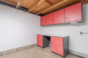 722 Madison St, Michigan City, IN 46360 - Photo 36