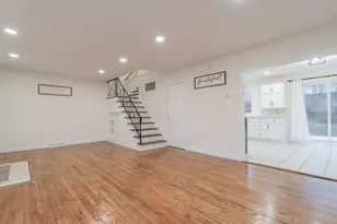 722 Madison St, Michigan City, IN 46360 - Photo 12