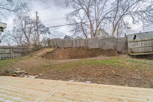 722 Madison St, Michigan City, IN 46360 - Photo 38