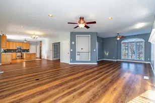 8049 W 85th Ct, Crown Point, IN 46307 - Photo 26