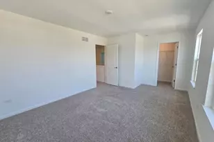 11232 Abigail Dr, Winfield, IN 46307 - Photo 8