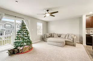 8690 Larkspur Ln, Saint John, IN 46373 - Photo 2