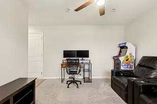 8690 Larkspur Ln, Saint John, IN 46373 - Photo 18