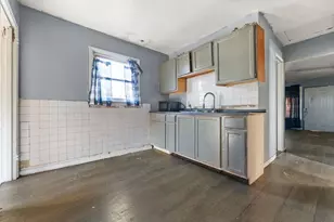 2720 Van Buren St, Gary, IN 46407 - Photo 4