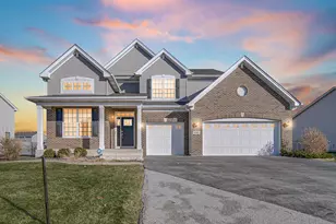 10431 Douglas Dr, Saint John, IN 46373 - Photo 2