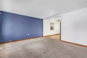 714 Juniper Rd, Valparaiso, IN 46385 - Photo 6