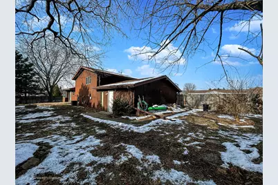 940 Old Beach Road, Dyer, IN 46311 - Photo 6