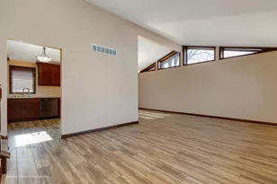 940 Old Beach Rd, Dyer, IN 46311 - Photo 8