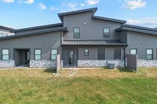 255 Nomo Pl, Crown Point, IN 46307 - Photo 80