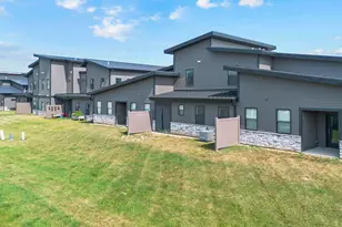 255 Nomo Pl, Crown Point, IN 46307 - Photo 82