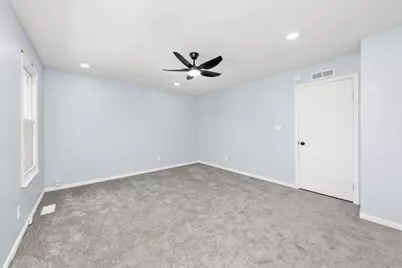 1106 W 61st Avenue, Merrillville, IN 46410 - Photo 22