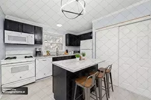 1106 W 61st Ave, Merrillville, IN 46410 - Photo 10