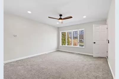 16020 Eastview Place, Lowell, IN 46356 - Photo 12