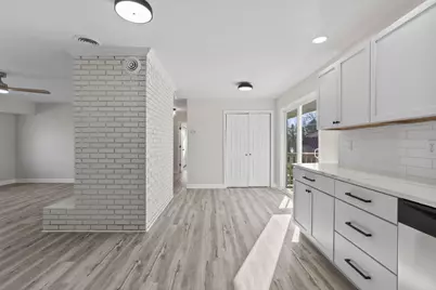 16020 Eastview Place, Lowell, IN 46356 - Photo 8