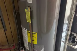 6610 E 3rd Ave, Gary, IN 46403 - Photo 18