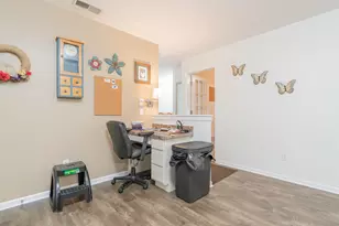 202 Polly Ln, Hobart, IN 46342 - Photo 4