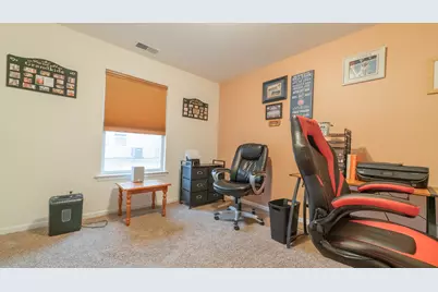 202 Polly Lane, Hobart, IN 46342 - Photo 16