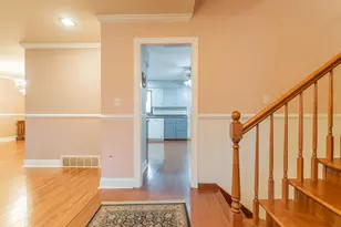 9439 Walnut Dr, Munster, IN 46321 - Photo 2