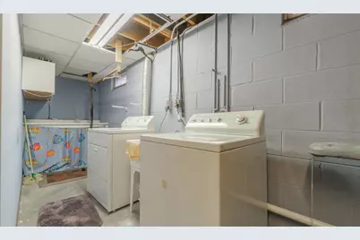 9439 Walnut Drive, Munster, IN 46321 - Photo 34