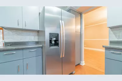 9439 Walnut Drive, Munster, IN 46321 - Photo 10