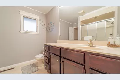 9439 Walnut Drive, Munster, IN 46321 - Photo 20