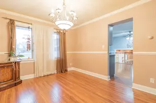 9439 Walnut Dr, Munster, IN 46321 - Photo 8