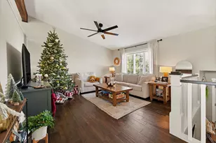 1869 W 173rd Ct, Lowell, IN 46356 - Photo 4