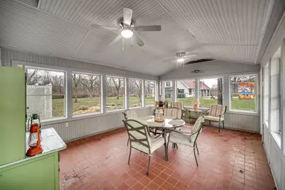 660 N 700 W, Hobart, IN 46342 - Photo 26