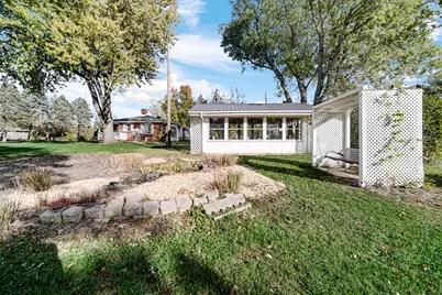 660 N 700 W, Hobart, IN 46342 - Photo 24