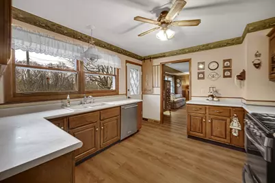 660 N 700 W, Hobart, IN 46342 - Photo 10