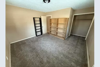 201 N Illinois Street, South Bend, IN 46619 - Photo 20