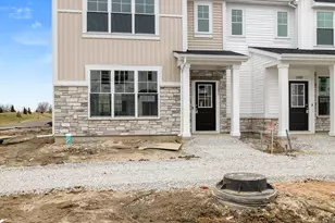 13091 Carolina St, Crown Point, IN 46307 - Photo 2