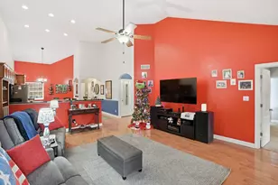 1573 E 56th Pl, Hobart, IN 46342 - Photo 10