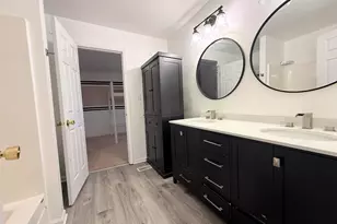 863 Flagstone Dr, Dyer, IN 46311 - Photo 16