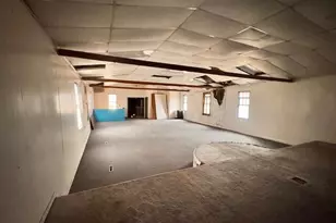 2752 Elkhart St, Lake Station, IN 46405 - Photo 6